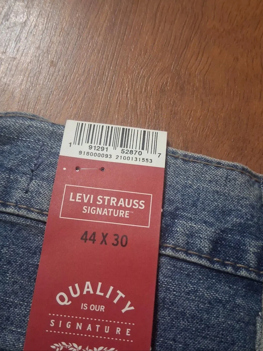 Levi's Relaxed Fit Light Blue Denim Jeans